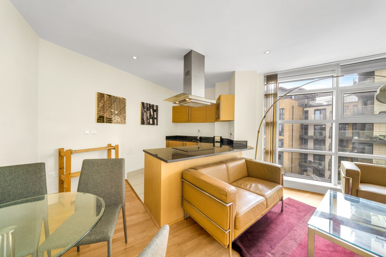 1 bedroom Flat for Letting Baltimore House, Battersea Reach