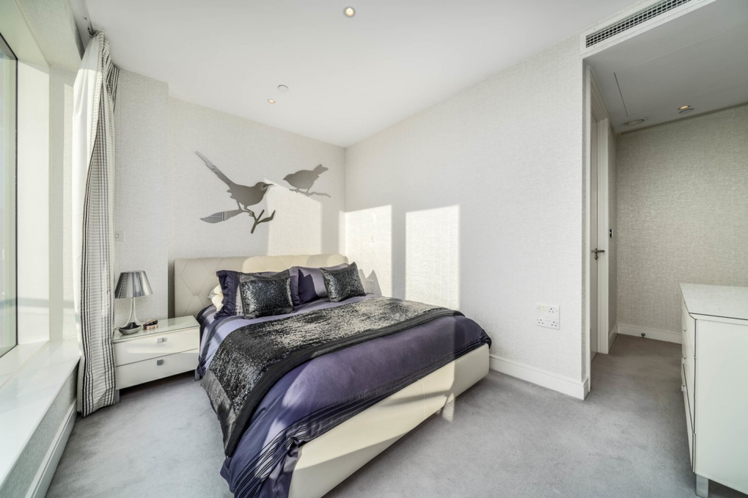 3 bedroom Flat in Flotilla House, Battersea Reach