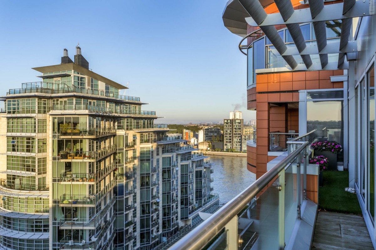 Flotilla House, Battersea Reach