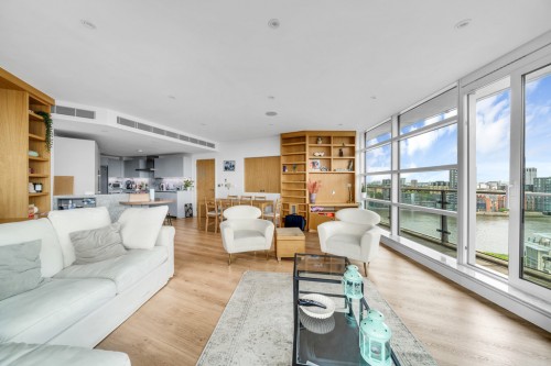 Baltimore House, Battersea Reach