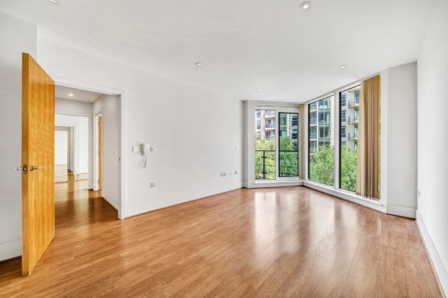 Kingfisher House, Battersea Reach