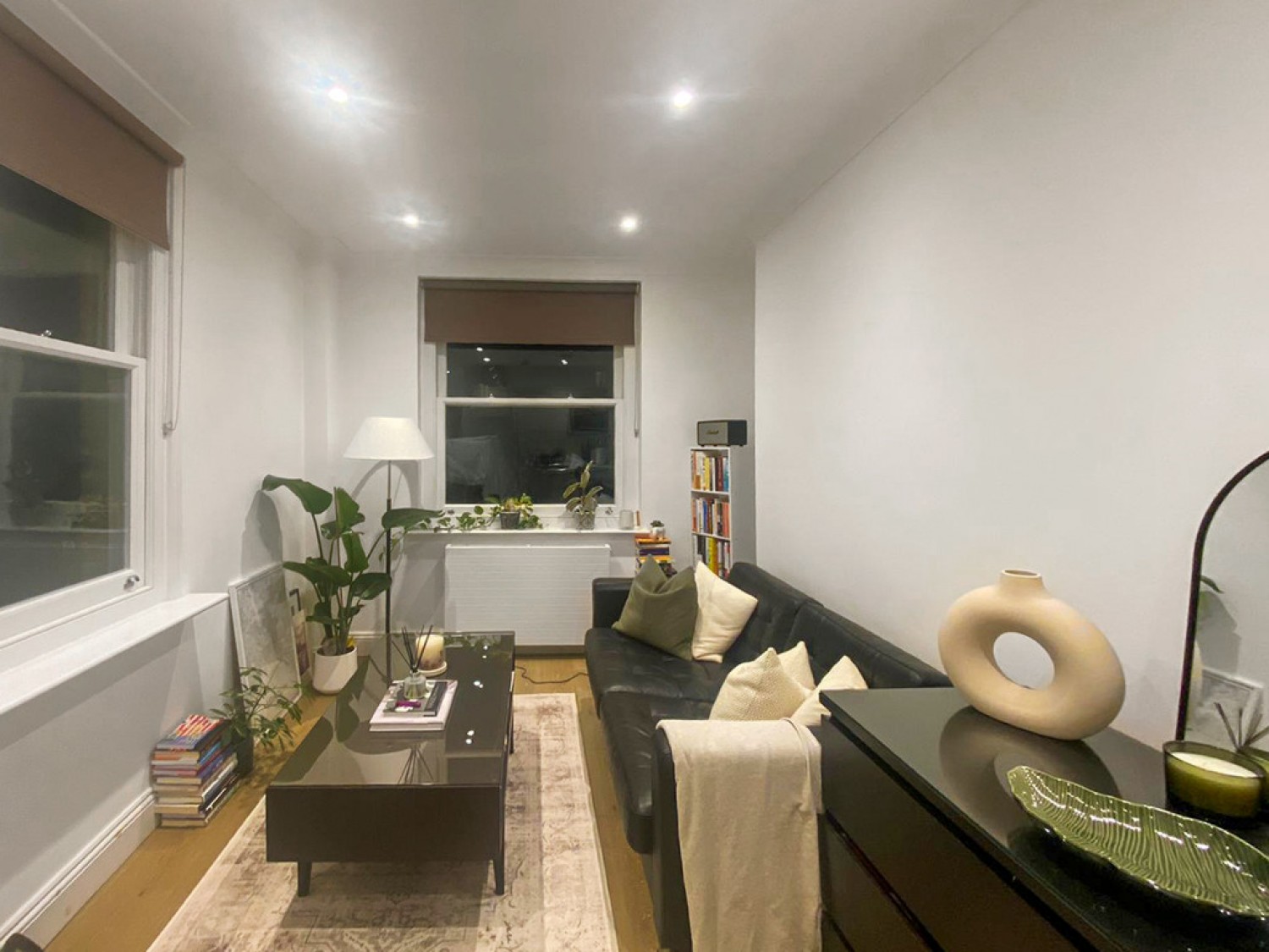 1 bedroom Flat for Letting Emperors Gate, South Kensington