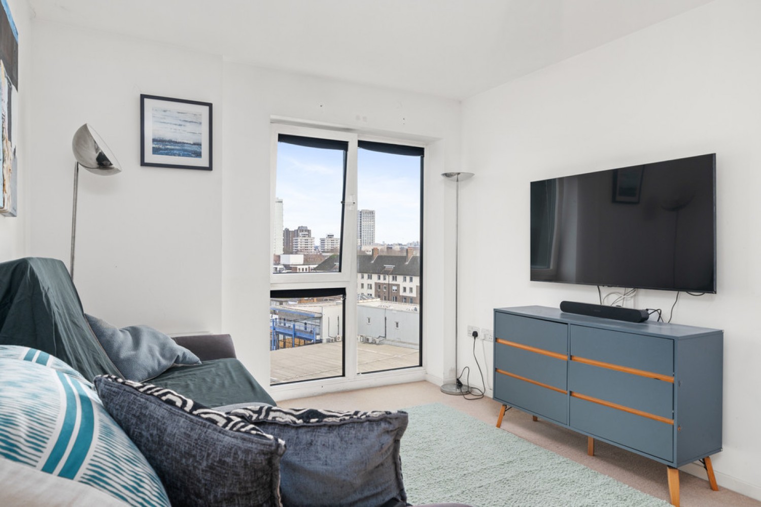 1 bedroom Flat in Flotilla House, Battersea Reach