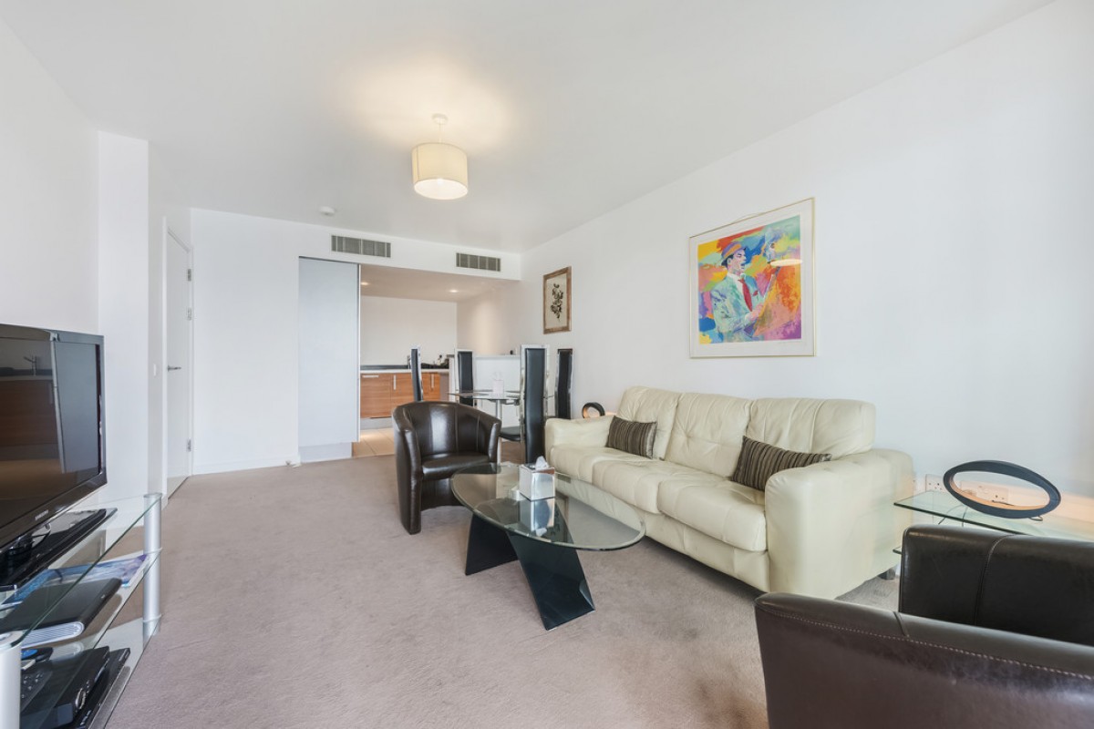 Falcon Wharf, Battersea