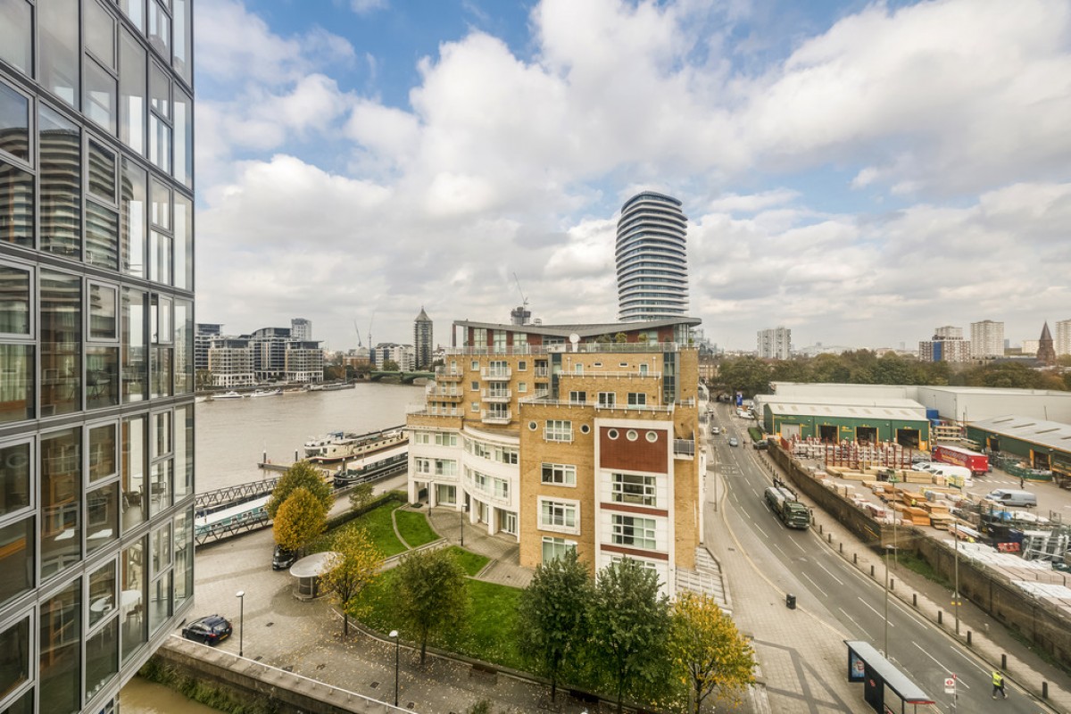 Falcon Wharf, Battersea