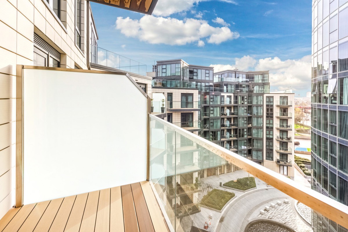 Meridian House, Battersea Reach