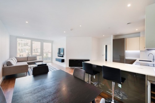 Meridian House, Battersea Reach