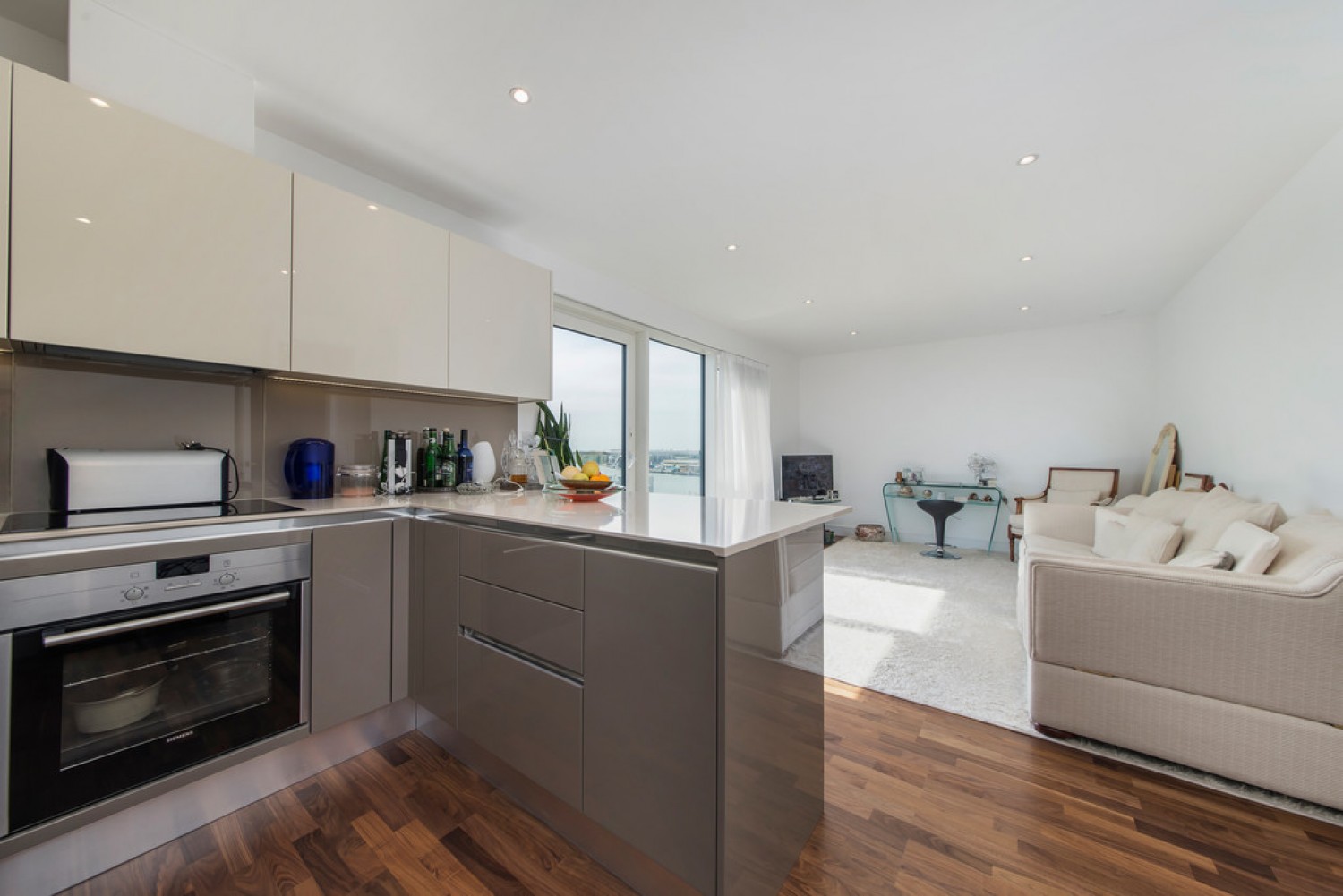 Quarter House, Battersea Reach