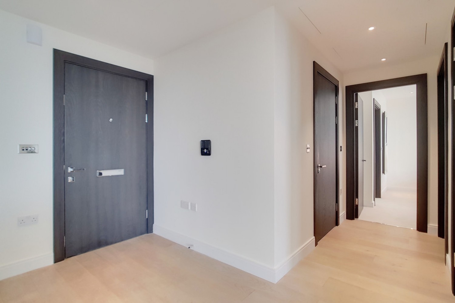 Queenstown Road, Battersea