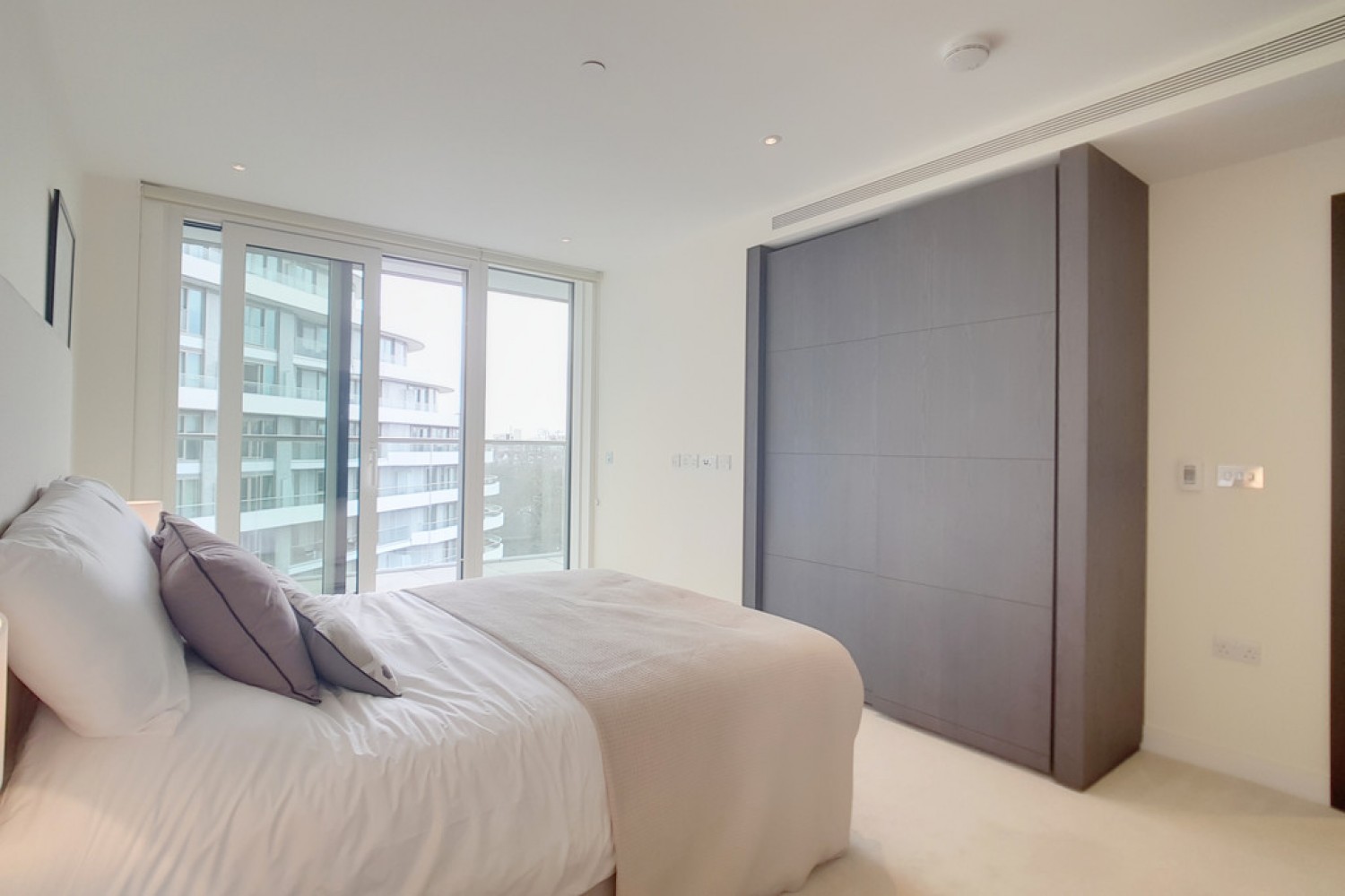 Queenstown Road, Battersea