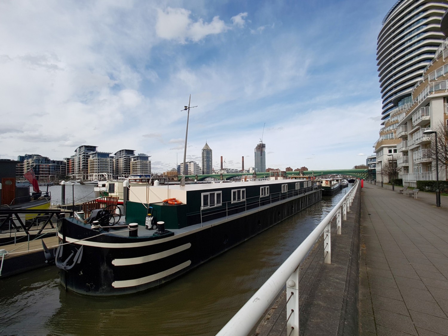 1 bedroom Flat for Letting Oyster Pier, Battersea