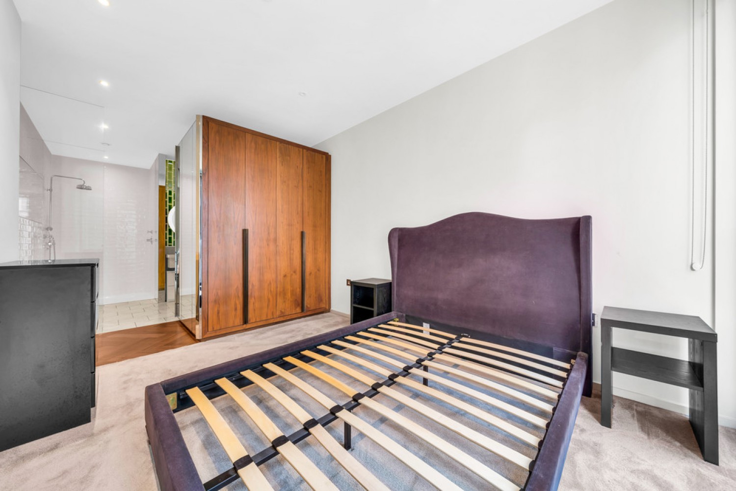 2 bedroom Flat for Letting Capital Building, Embassy Gardens