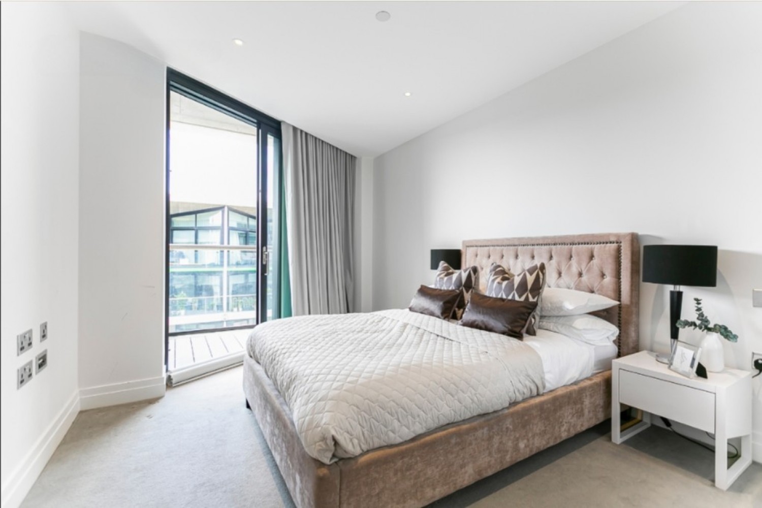 2 bedroom Flat for Letting Riverlight Three, Nine Elms