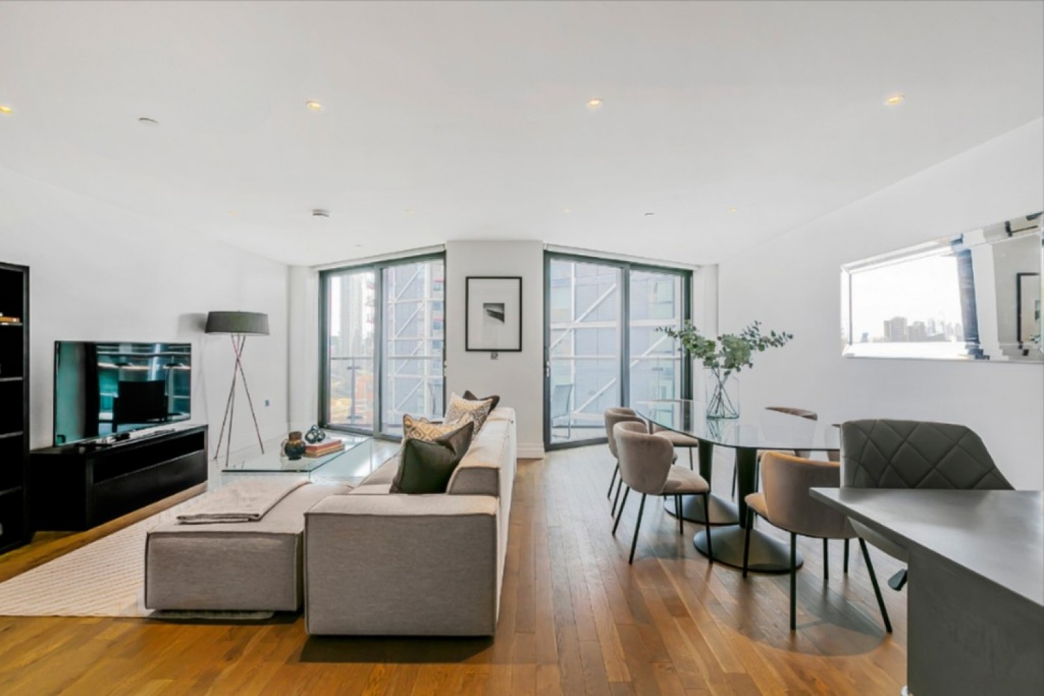 2 bedroom Flat for Letting Riverlight Three, Nine Elms
