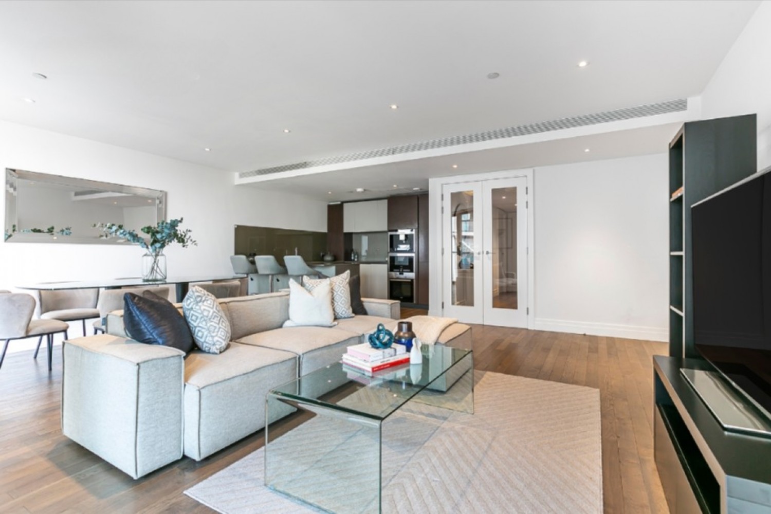 2 bedroom Flat for Letting Riverlight Three, Nine Elms