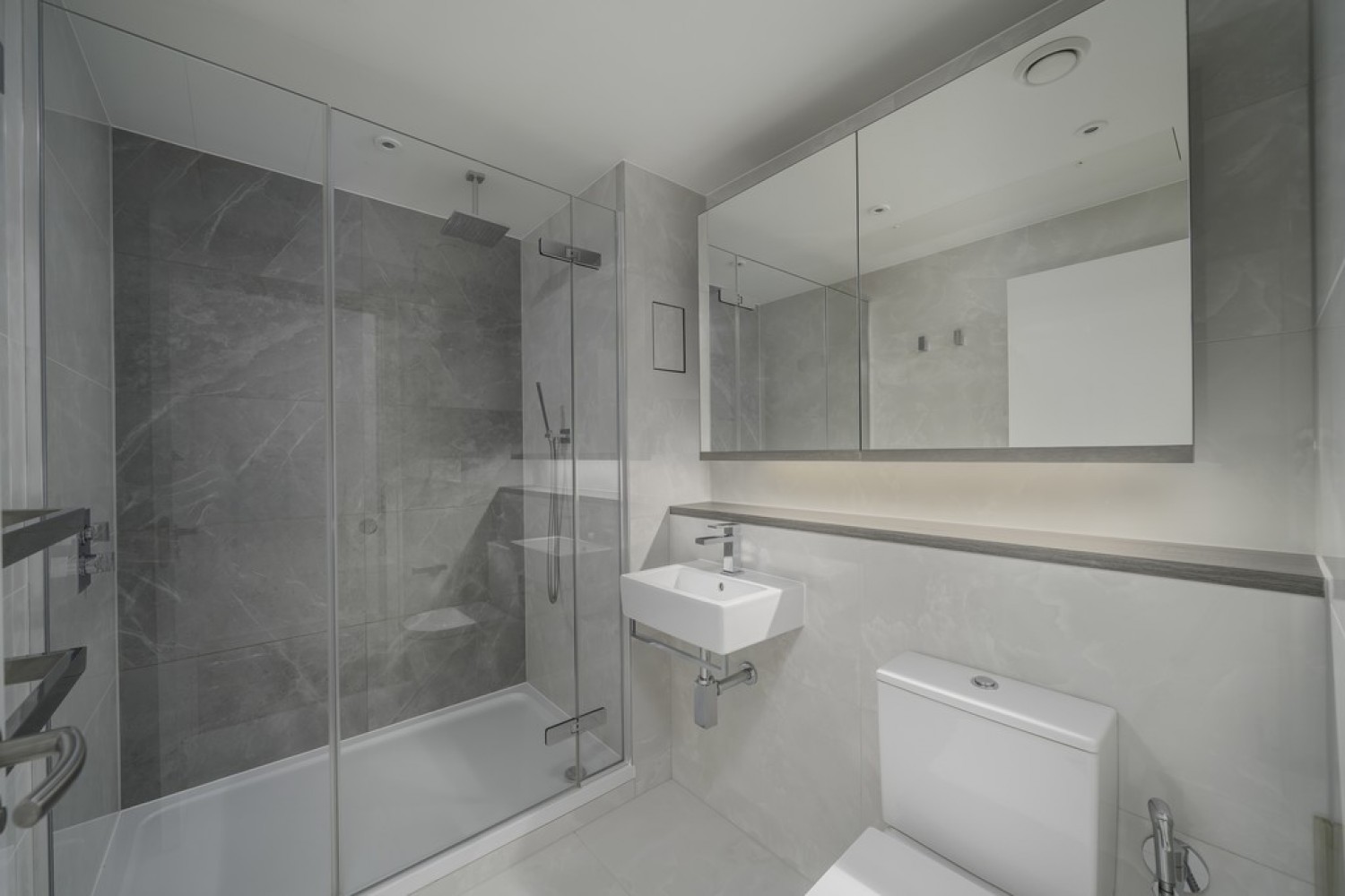 3 bedroom Flat for Letting Liberty House, Battersea Reach