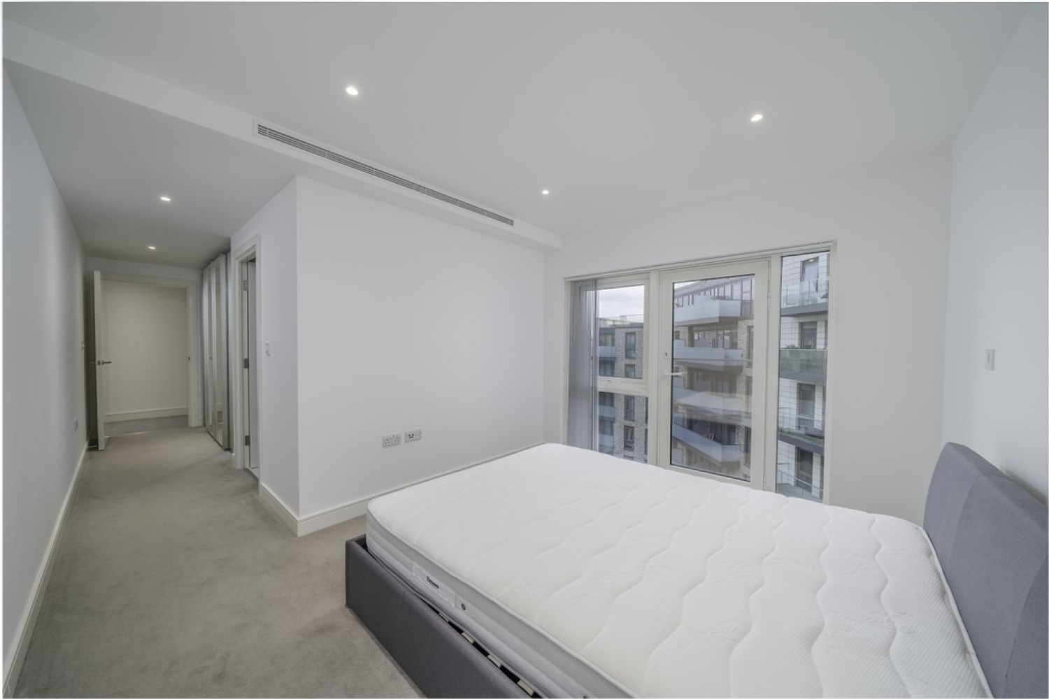3 bedroom Flat for Letting Liberty House, Battersea Reach