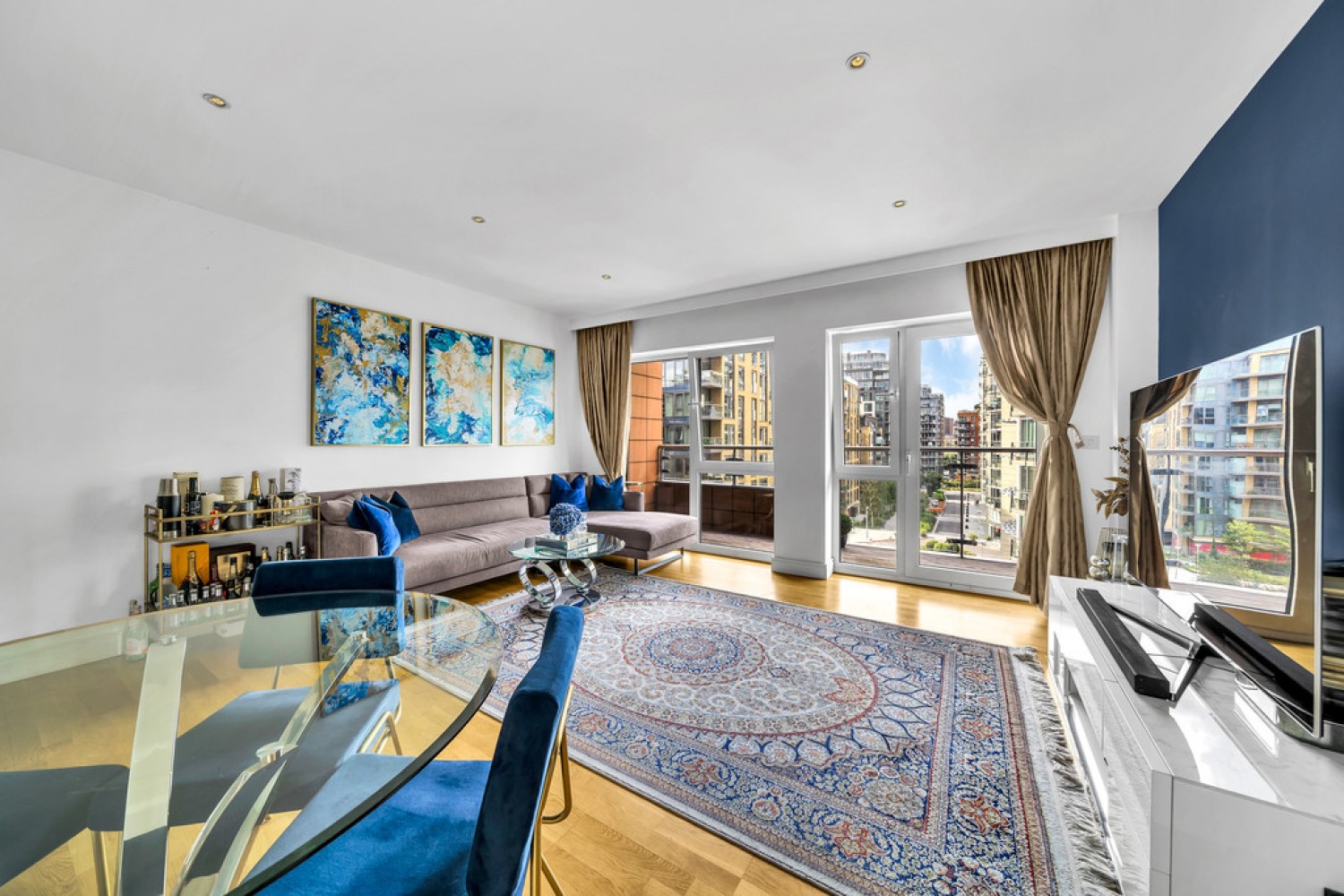 2 bedroom Flat for Sale Flotilla House, Battersea Reach
