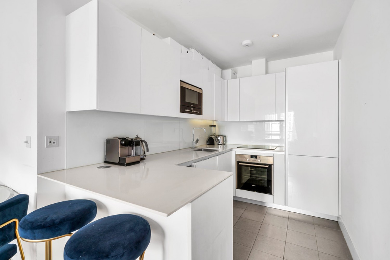 2 bedroom Flat for Sale Flotilla House, Battersea Reach
