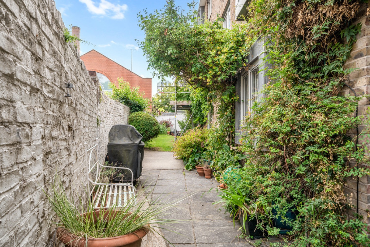 Kerrier House, Stadium Street, Lots Village