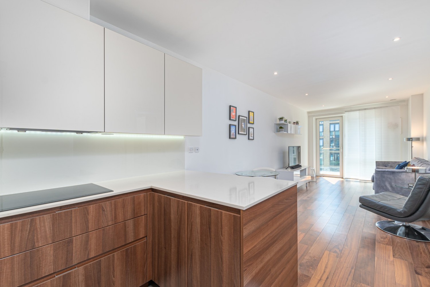 2 bedroom Flat for Letting Jasmine House, Battersea Reach