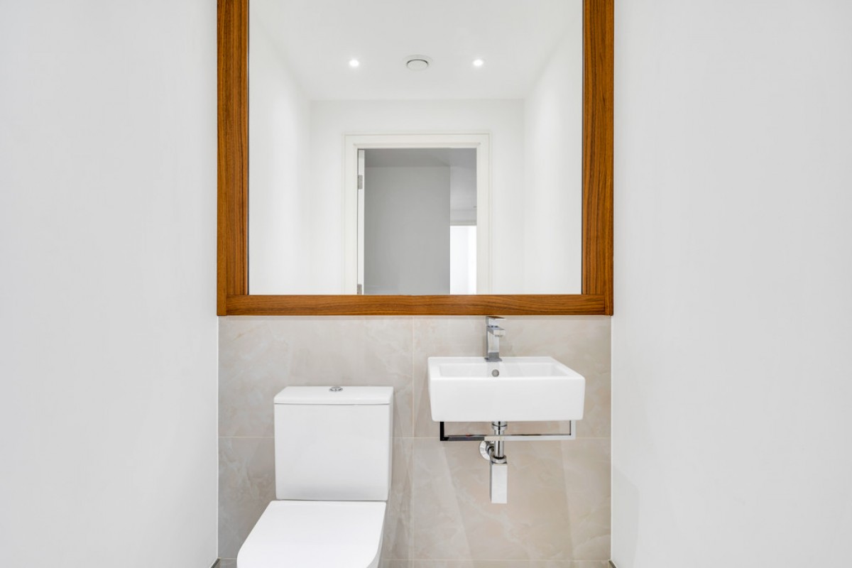 Discovery House, Battersea Reach