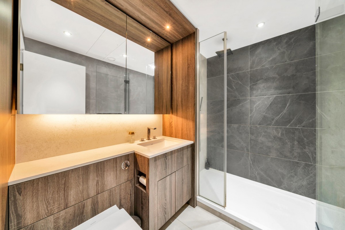 Discovery House, Battersea Reach