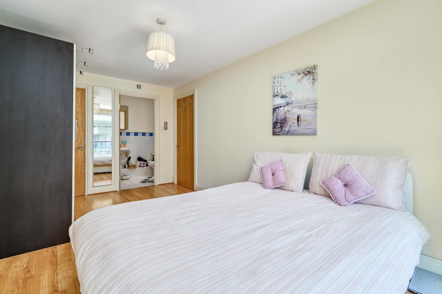 2 bedroom Flat for Letting Riverside West , Smugglers Way