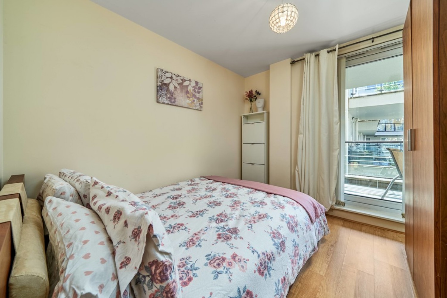 2 bedroom Flat for Letting Riverside West , Smugglers Way