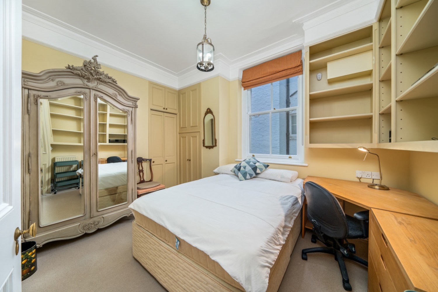 3 bedroom Flat for Letting Beaufort Street, Chelsea