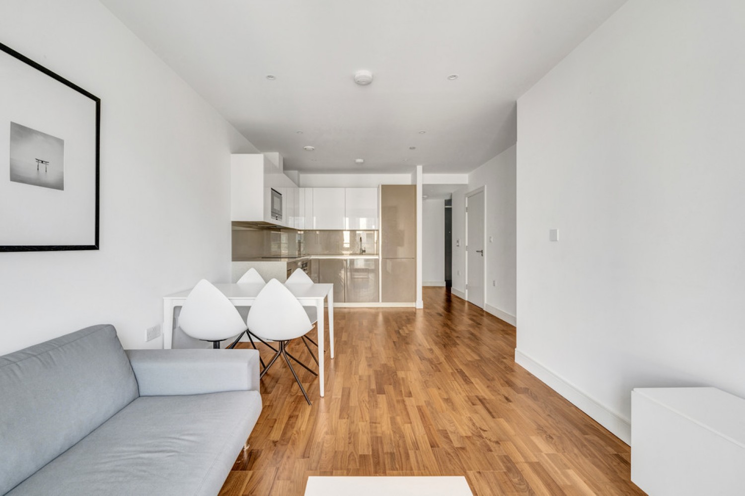 1 bedroom Flat for Letting Discovery House, Battersea Reach