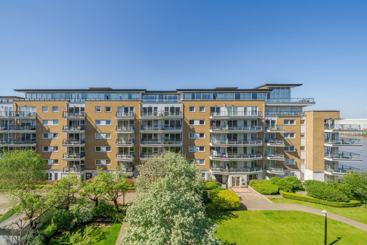 Bluewater House, Riverside West