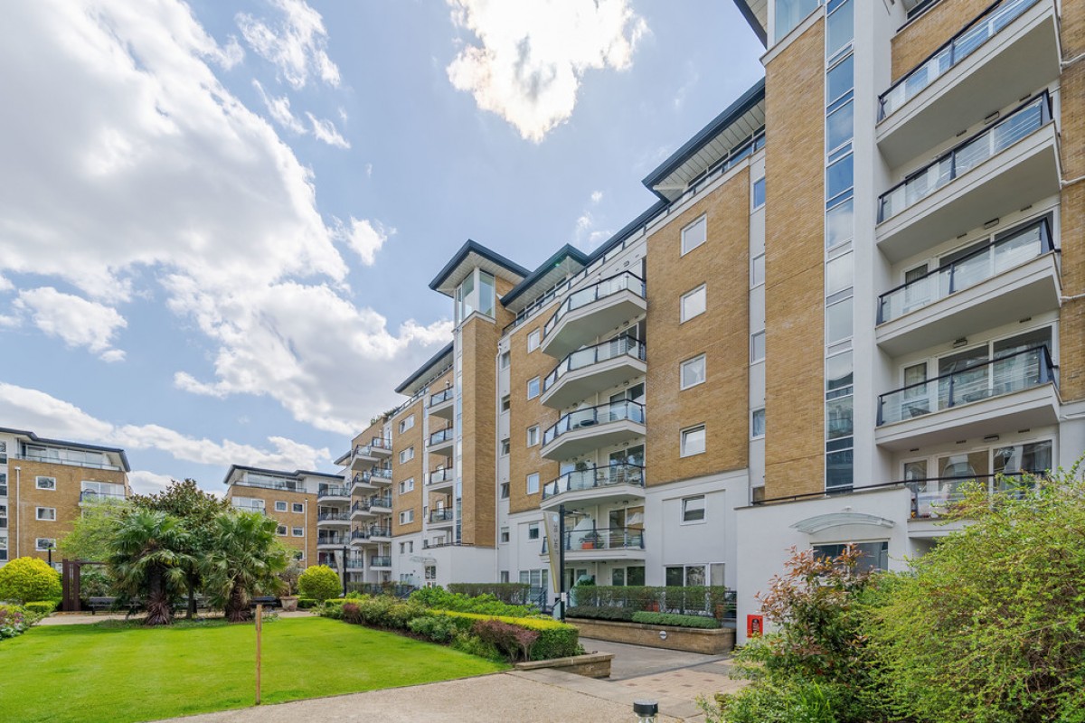 Bluewater House, Riverside West