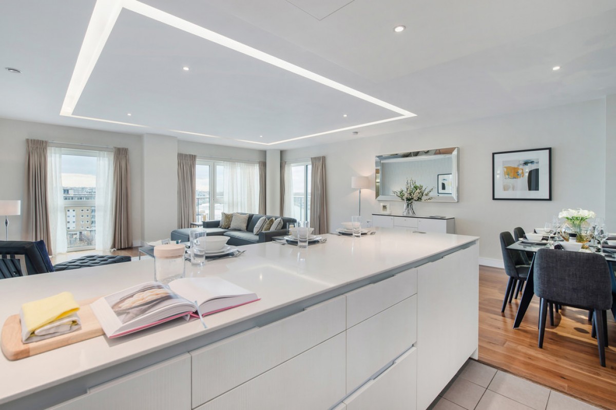 Spinnaker House, Battersea Reach