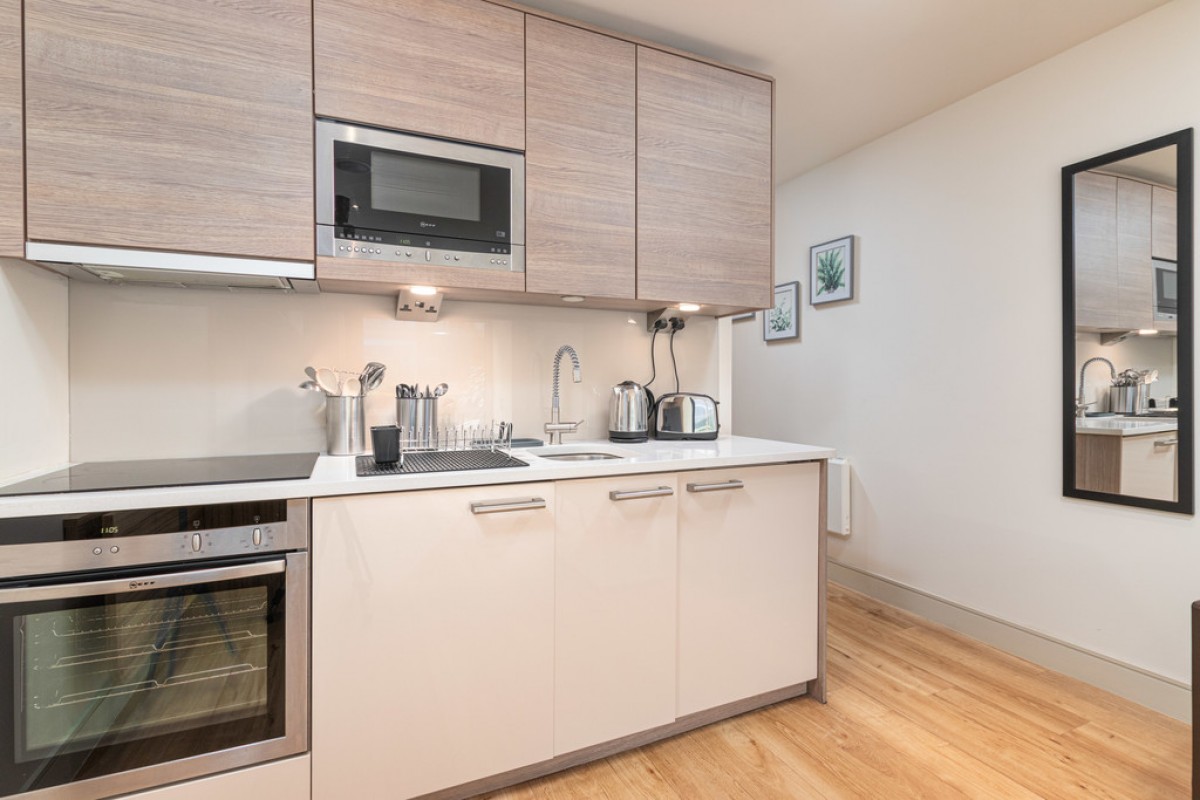 Compass House, Chelsea Creek