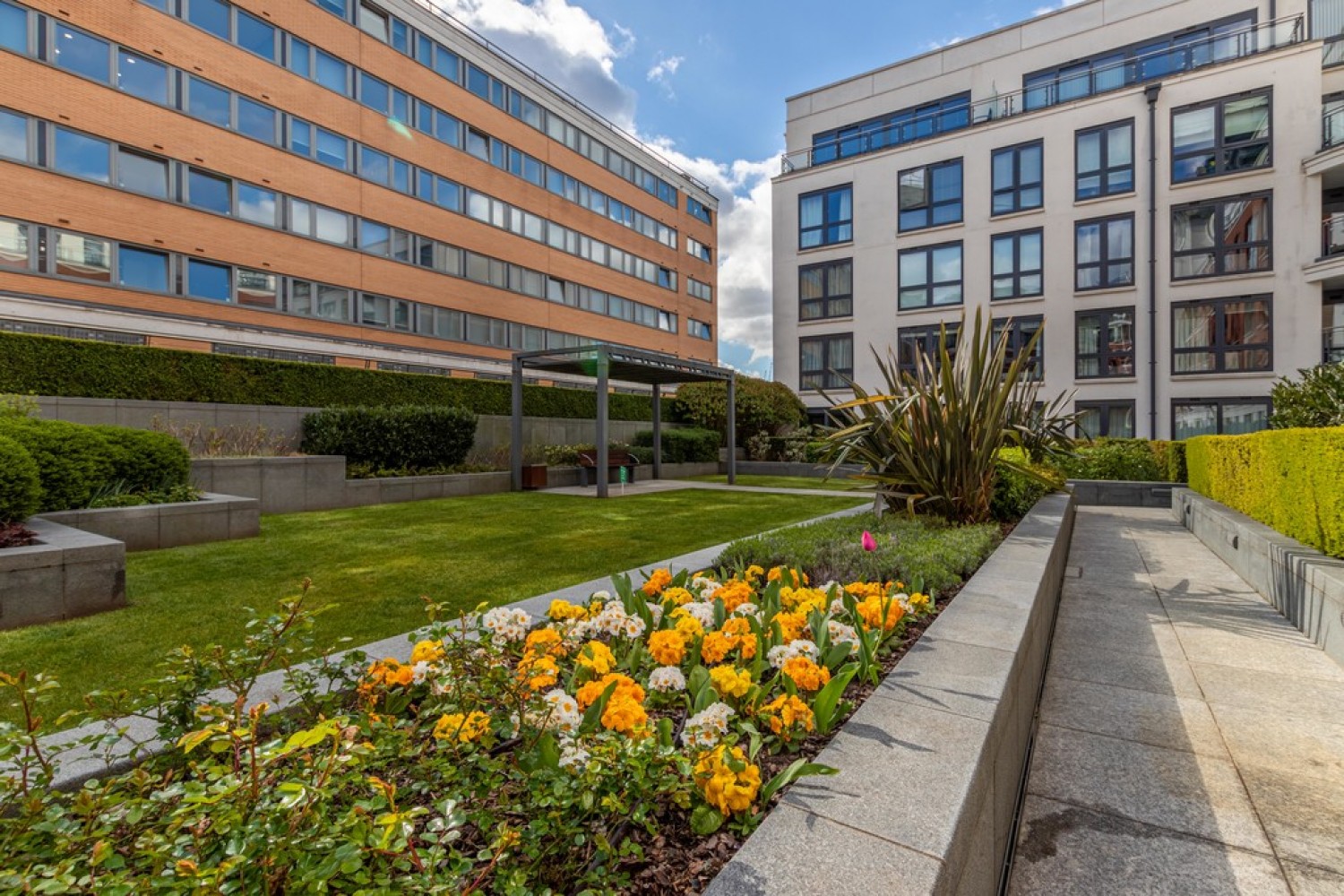 0 bedroom Flat for Letting Compass House, Chelsea Creek