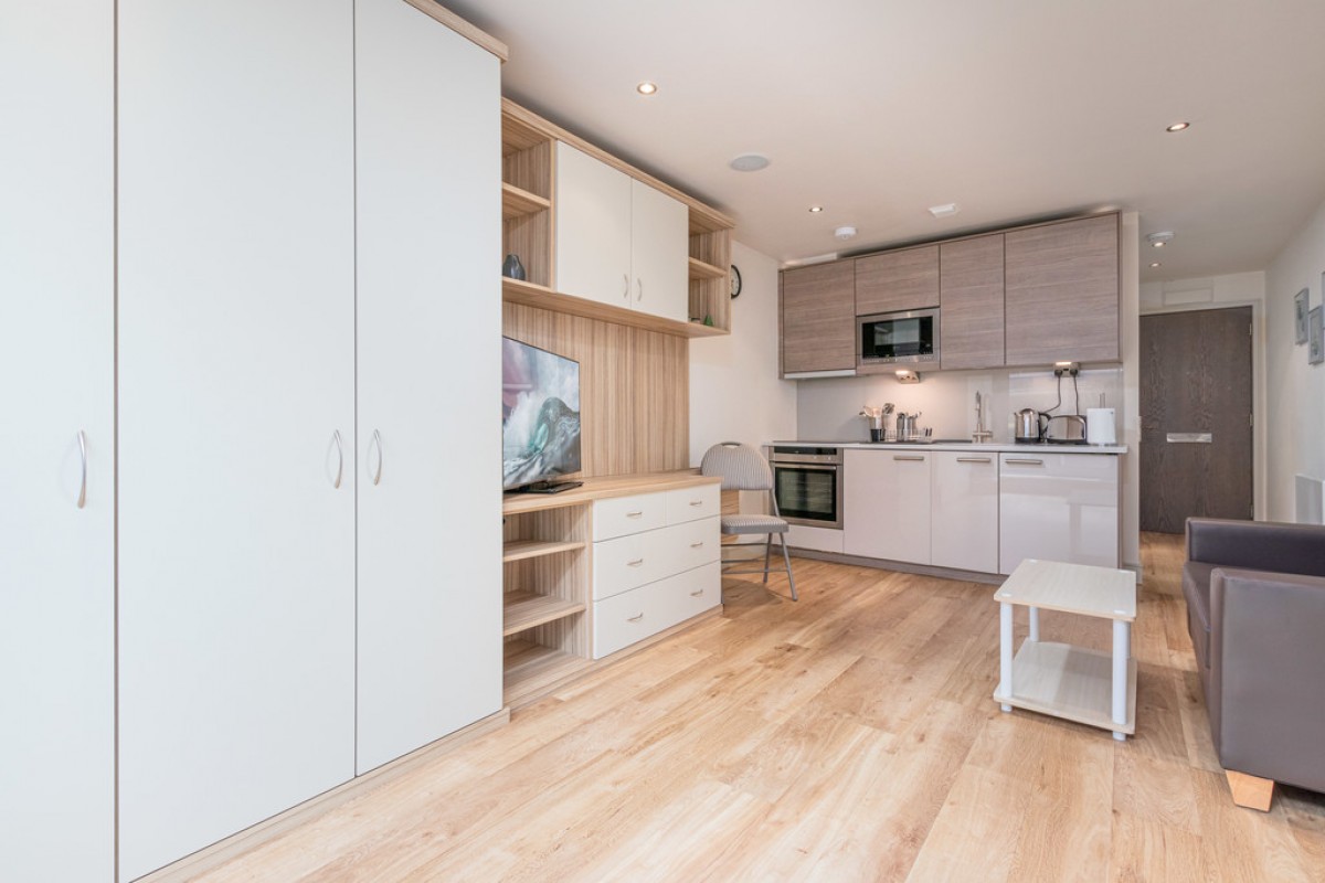Compass House, Chelsea Creek