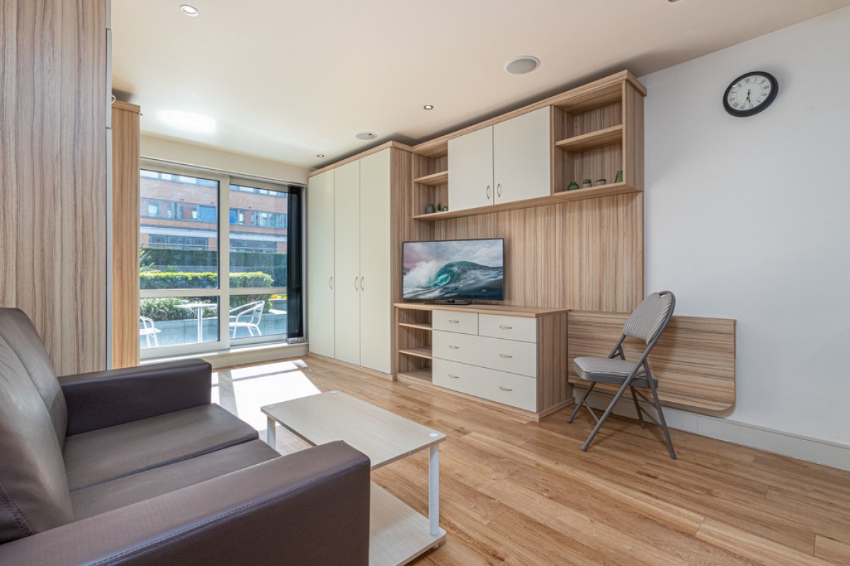 Compass House, Chelsea Creek