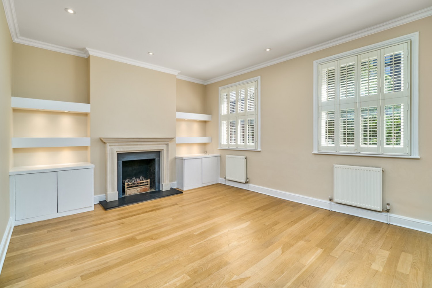 3 bedroom Flat for Letting Lots Village, Chelsea