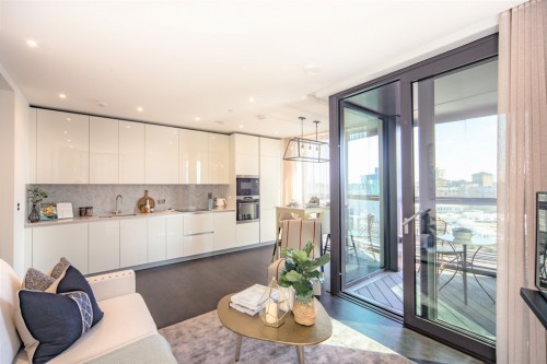Thornes House, 4 Charles Clowes Walk