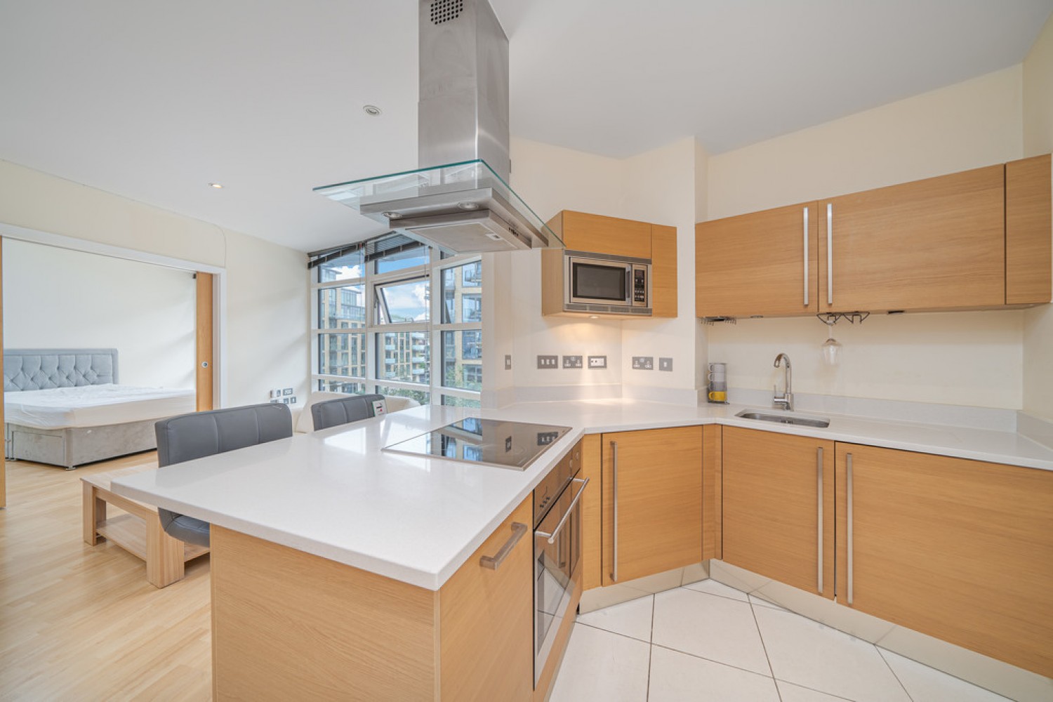 1 bedroom Flat for Letting Commodore House, Battersea Reach