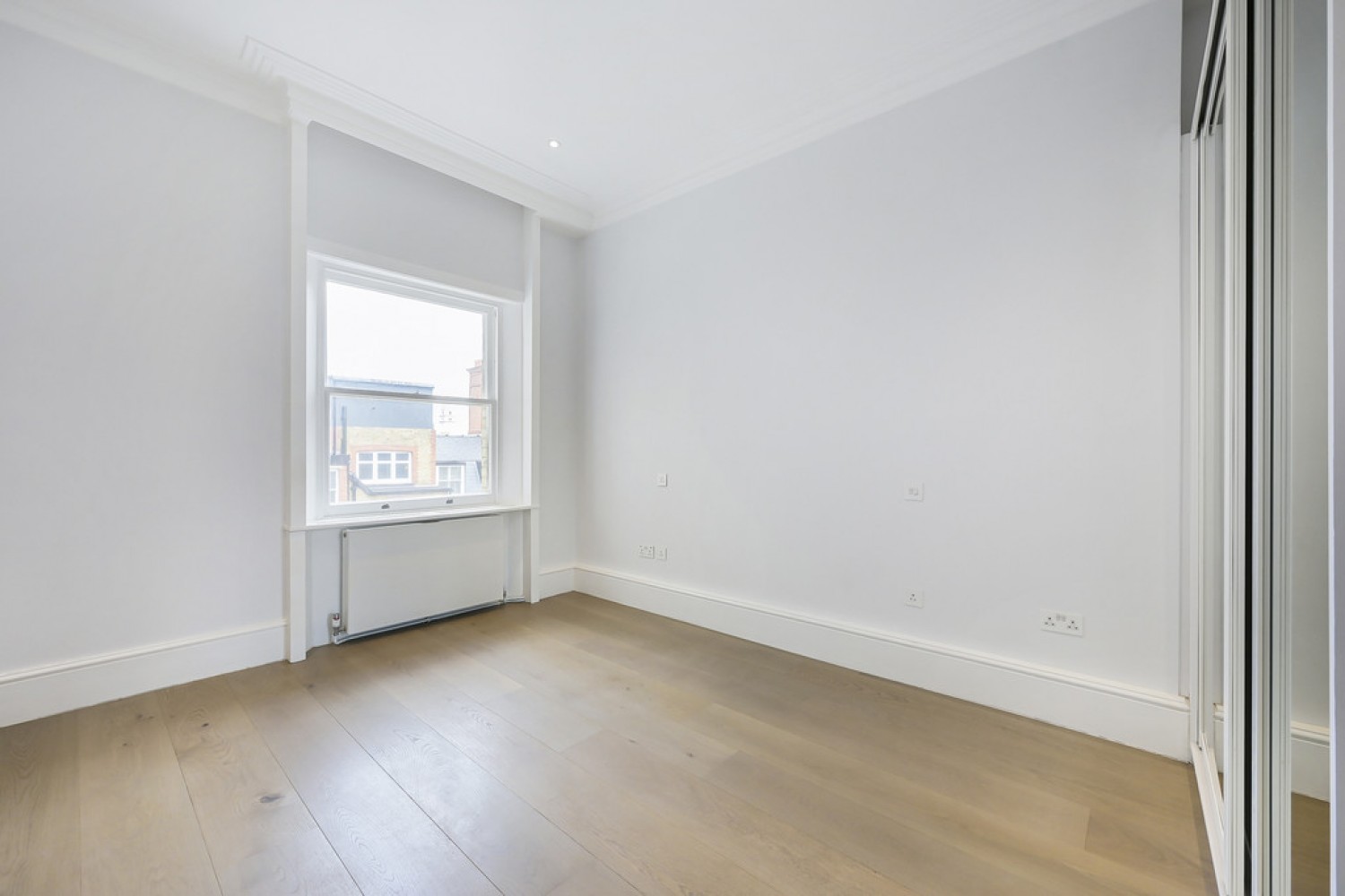 4 bedroom Flat for Letting De Vere Gardens, Kensington