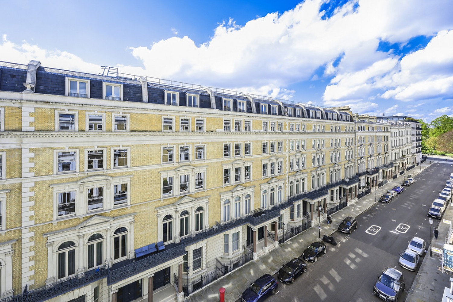 4 bedroom Flat for Letting De Vere Gardens, Kensington