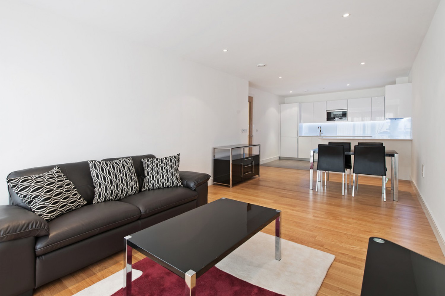 2 bedroom Flat for Sale Flotilla House, Battersea Reach