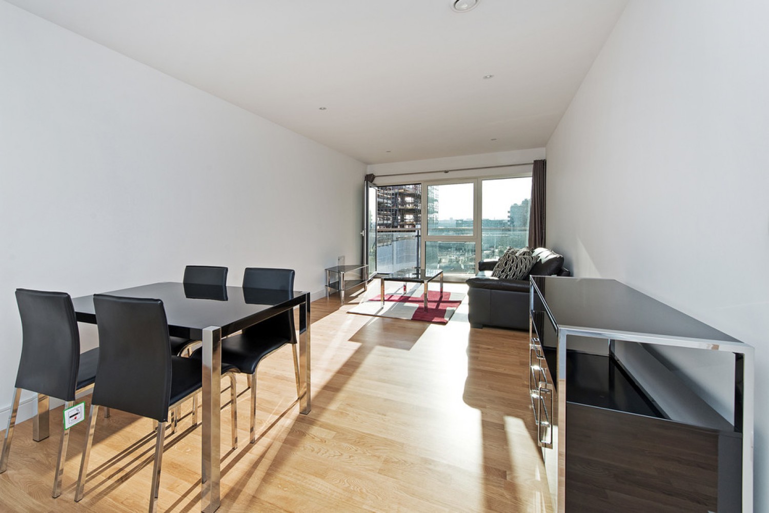 2 bedroom Flat for Sale Flotilla House, Battersea Reach