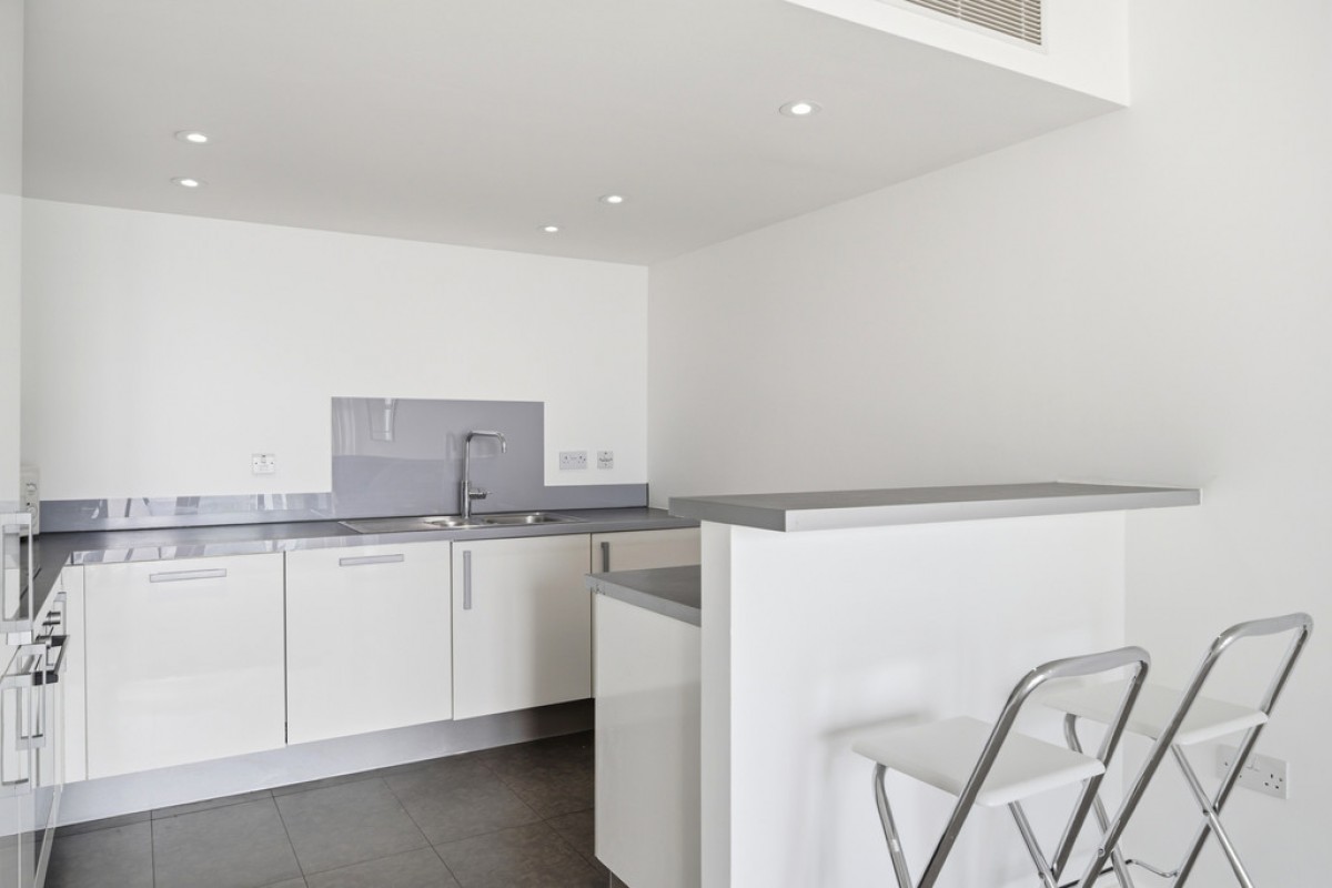 Lombard Road, Battersea