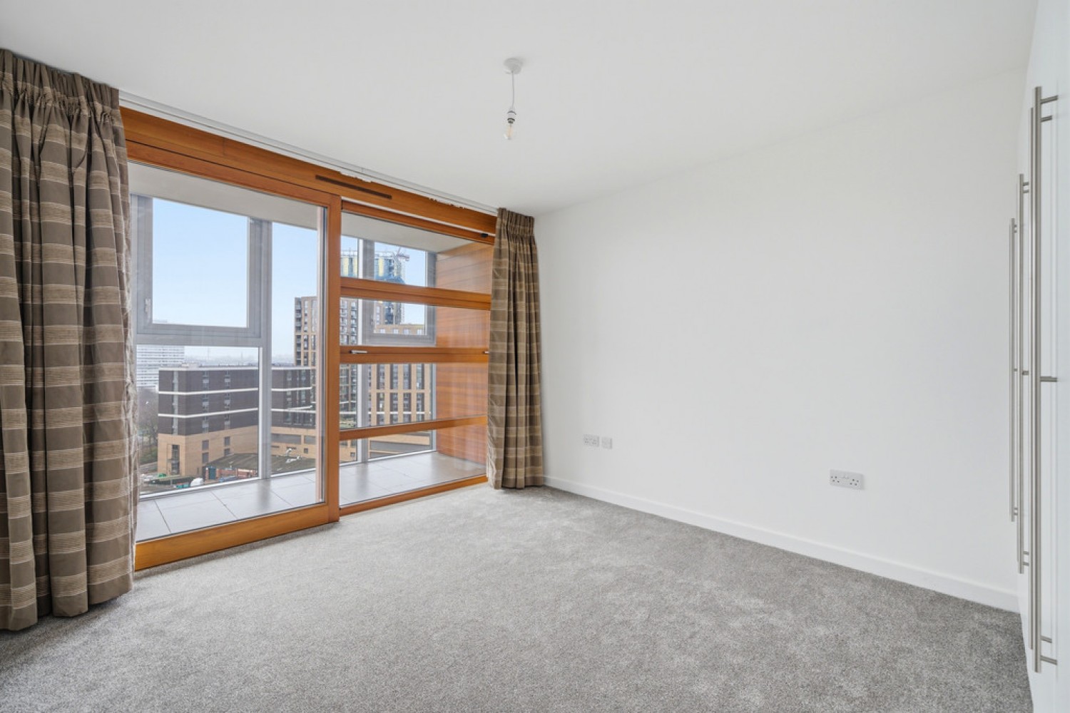 1 bedroom Flat for Letting Lombard Road, Battersea