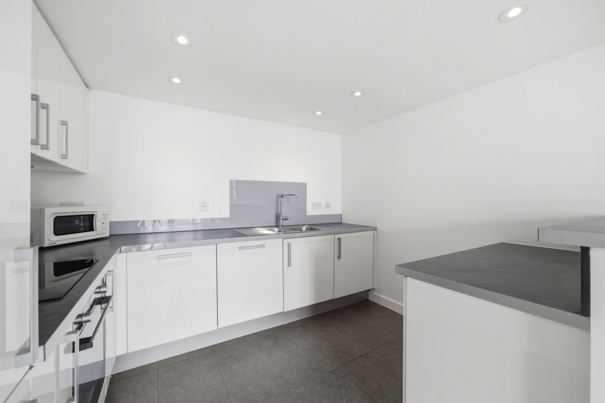 Lombard Road, Battersea