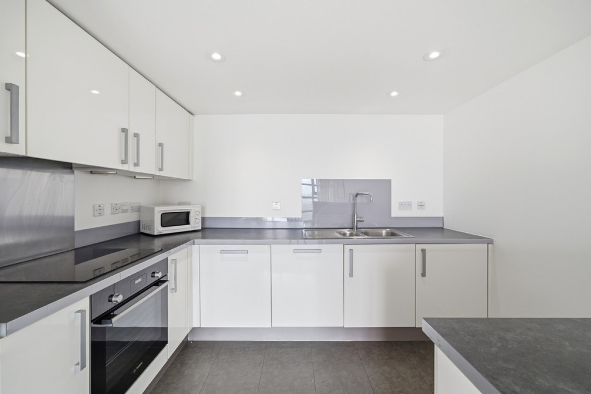 Lombard Road, Battersea