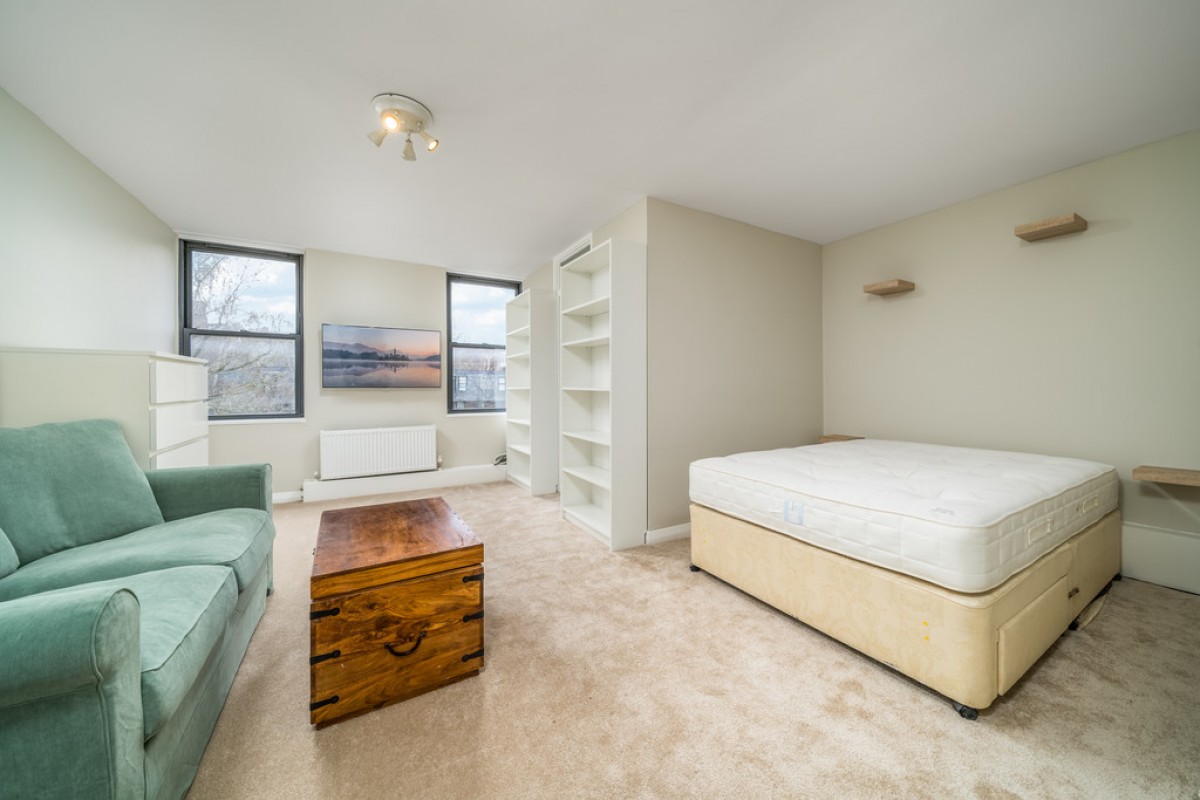 Vauxhall Bridge Road, Pimlico